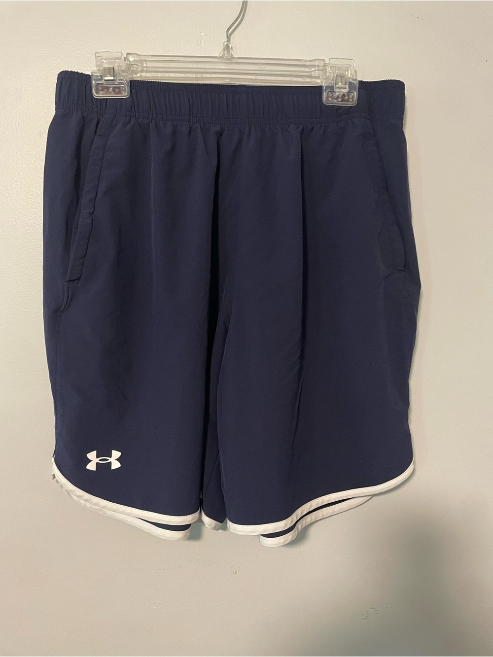 Under Armour Men's Navy Performance Shorts Large